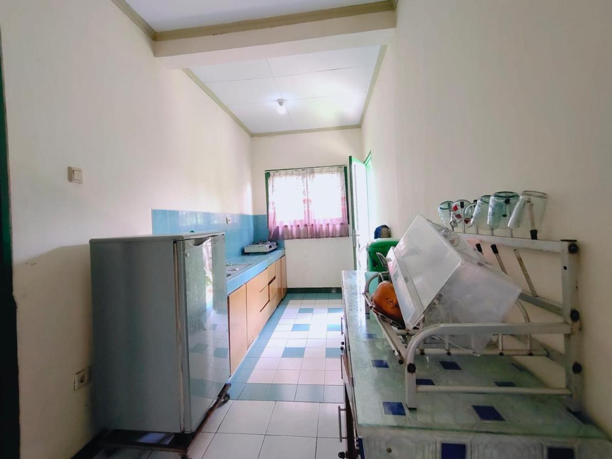 Villa Semesta Cikundul Esterno foto